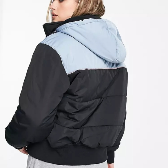 VANS Hard Rain Puffer Jacket - Picture 2 of 3